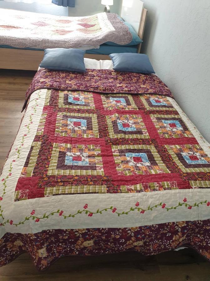 Apartment Near Sasundci Davit Metro Station Jerevan Exteriör bild