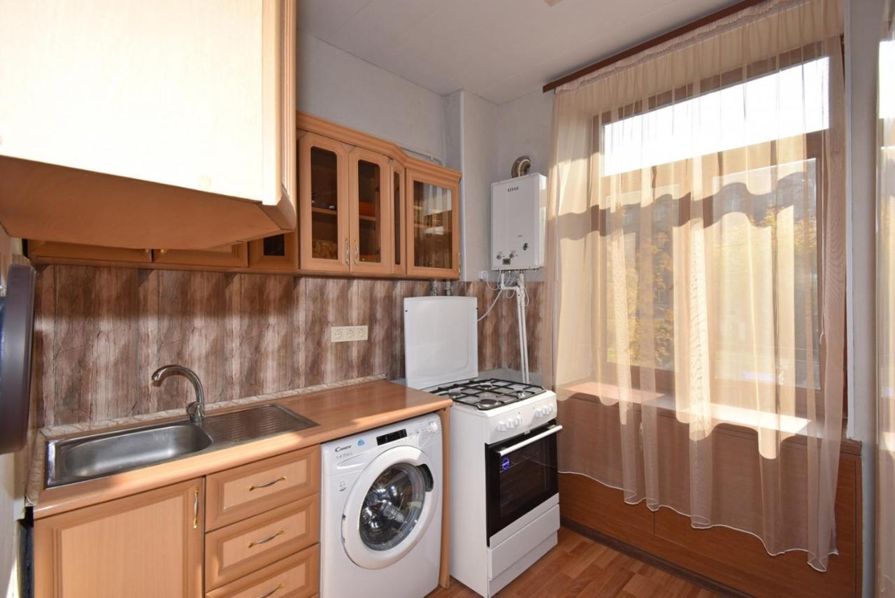 Apartment Near Sasundci Davit Metro Station Jerevan Exteriör bild
