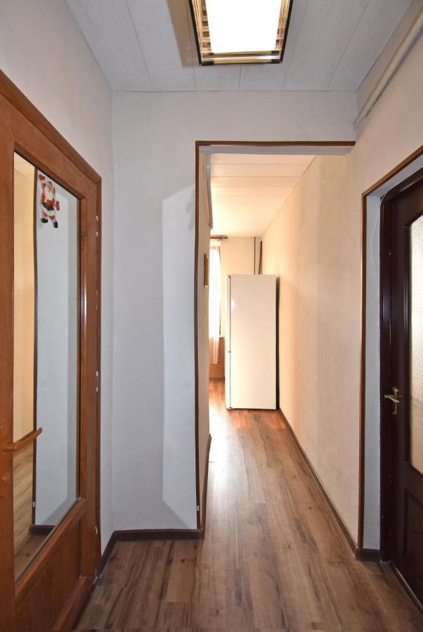 Apartment Near Sasundci Davit Metro Station Jerevan Exteriör bild