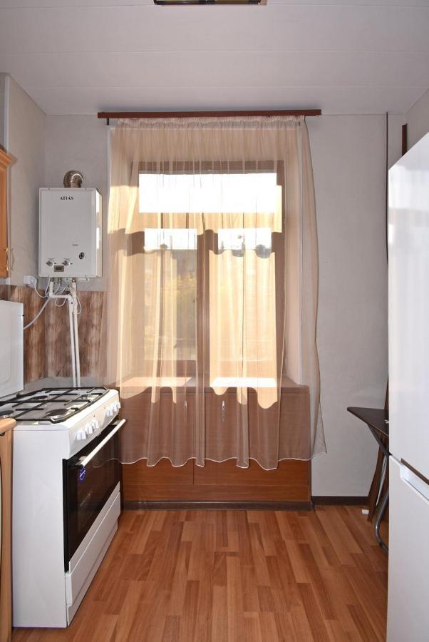 Apartment Near Sasundci Davit Metro Station Jerevan Exteriör bild